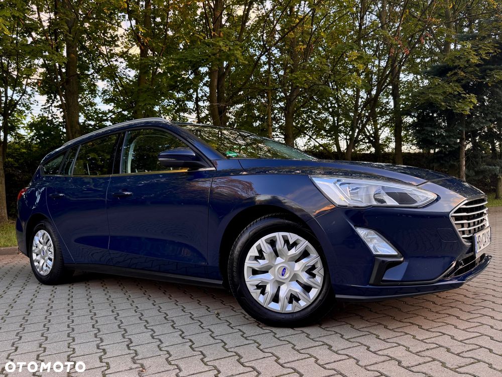 Ford Focus 1.0 EcoBoost Start-Stopp-System TITANIUM STYLE - 2