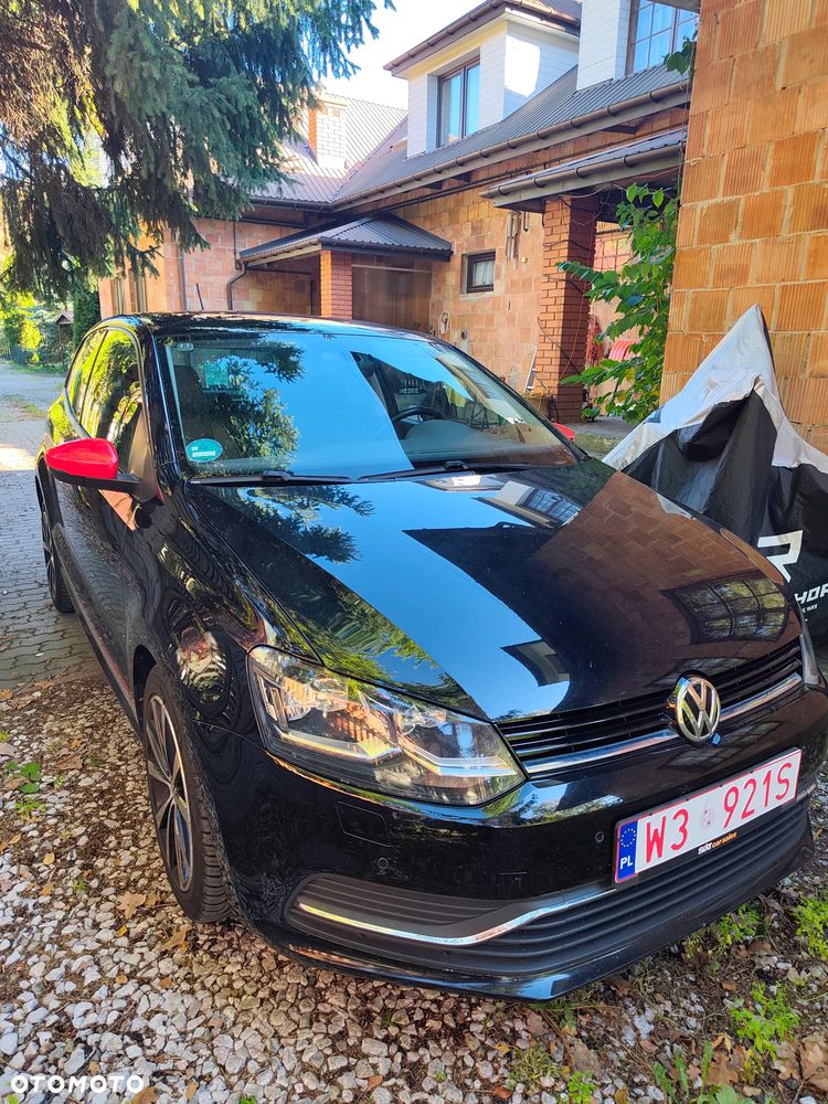 Volkswagen Polo 1.2 TSI Blue Motion Technology beats - 1