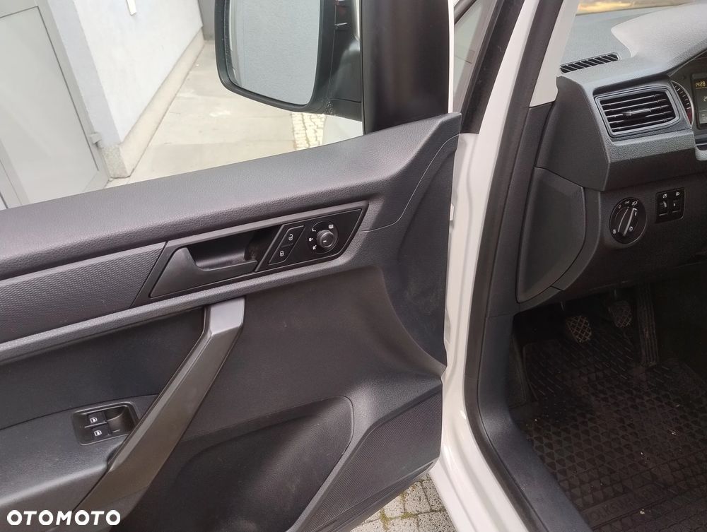 Volkswagen CADDY PO LIFT 2.0 TDI (102KM) 5-BIEGÓW KLIMA STAN JAK NOWY NIE MA RDZY SERWIS KM ! ! ! - 16