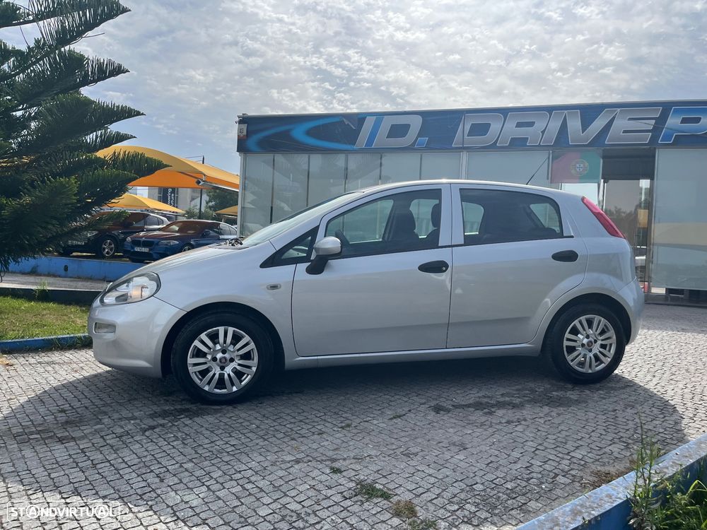 Fiat Punto 1.2 Lounge S&S - 21