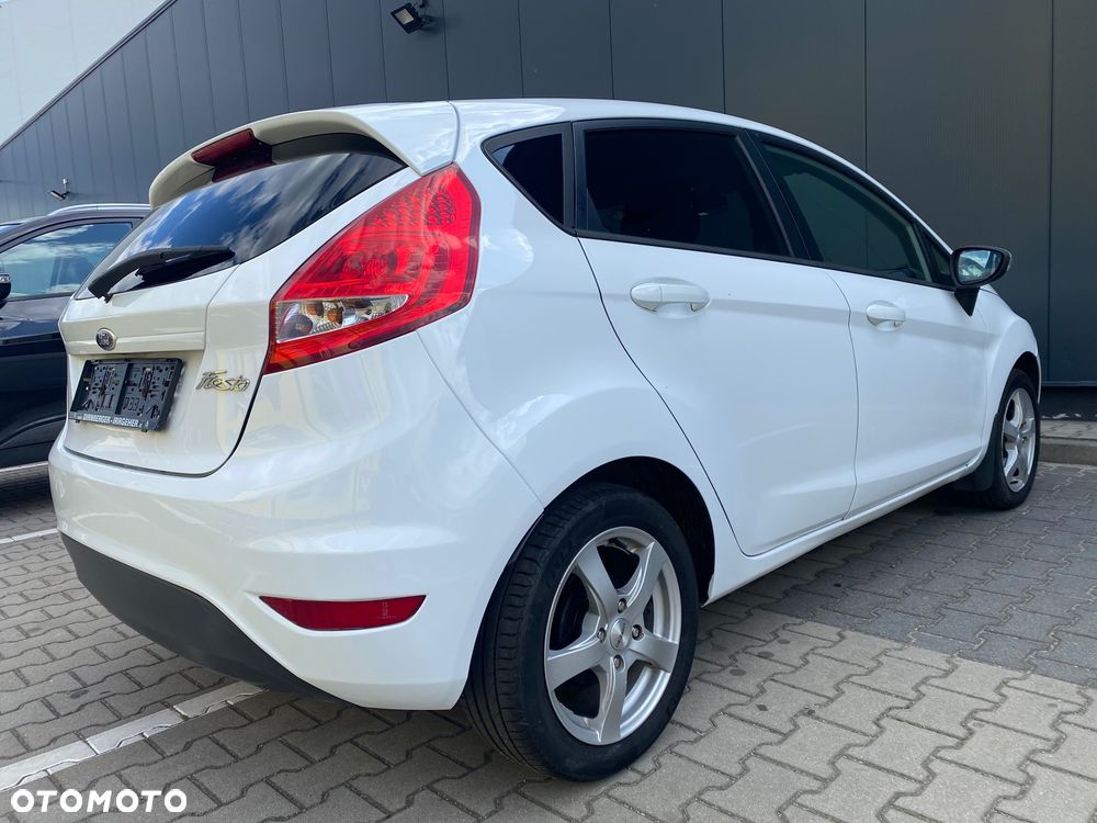 Ford Fiesta 1.25 Ambiente - 6