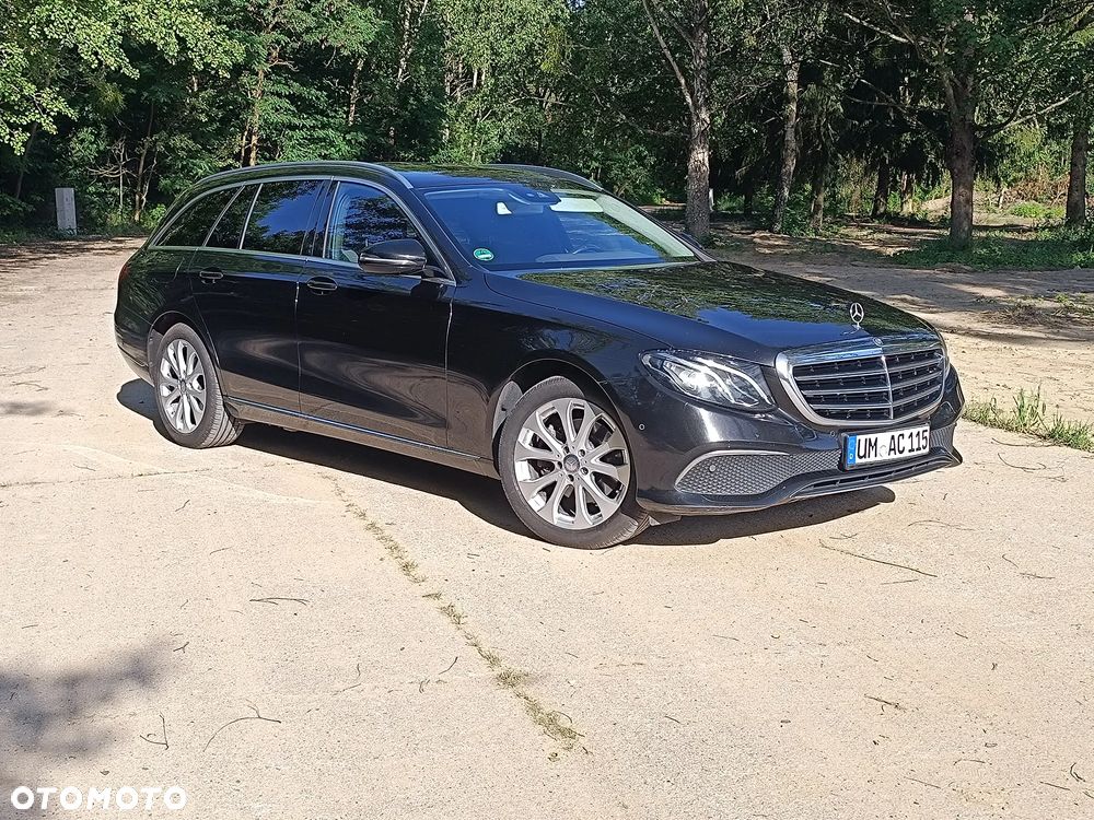 Mercedes-Benz Klasa E - 1