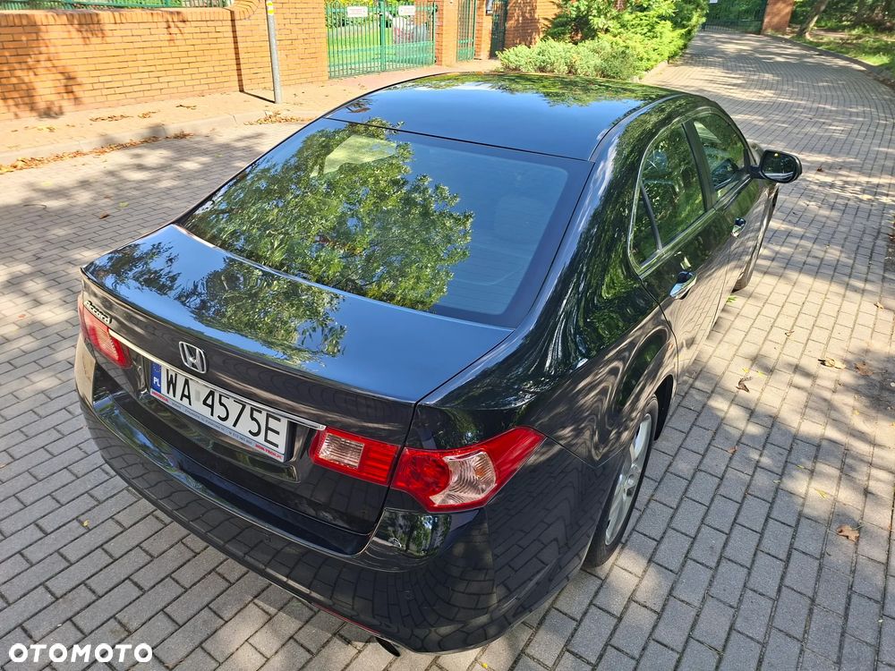 Honda Accord 2.0 Lifestyle - 28