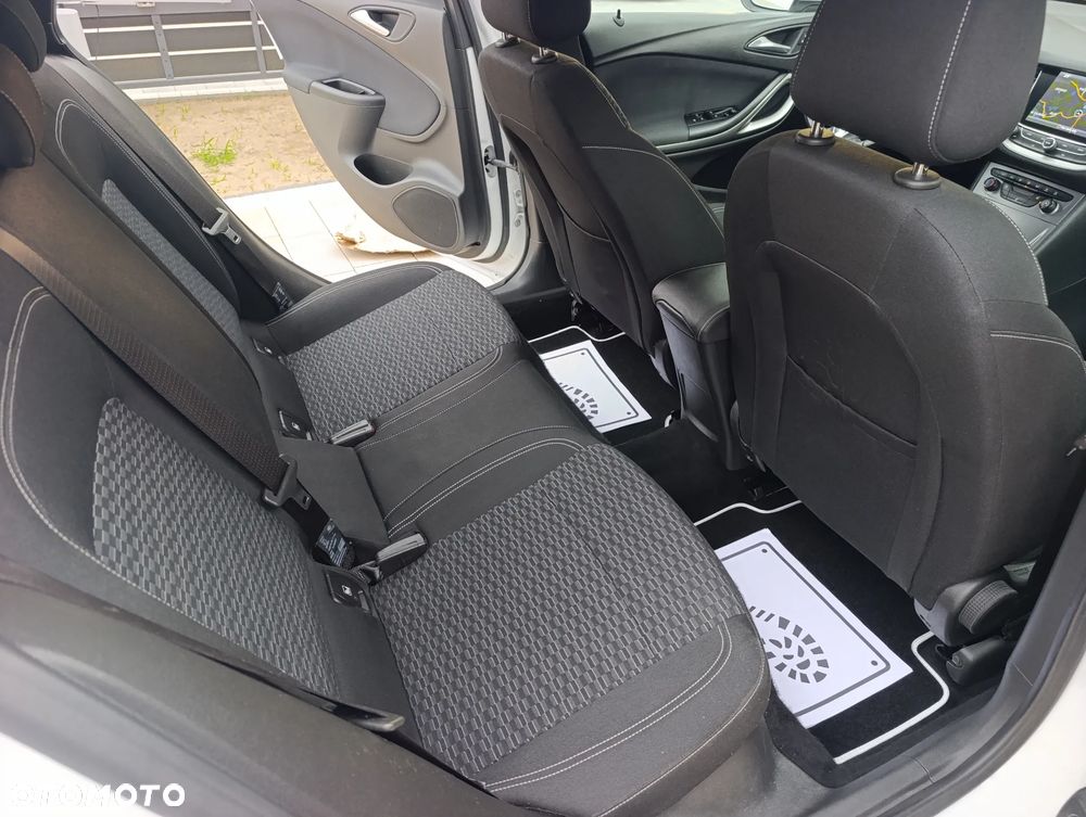Opel Astra - 20