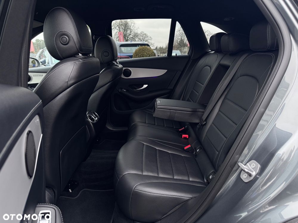 Mercedes-Benz GLC 200 d - 24
