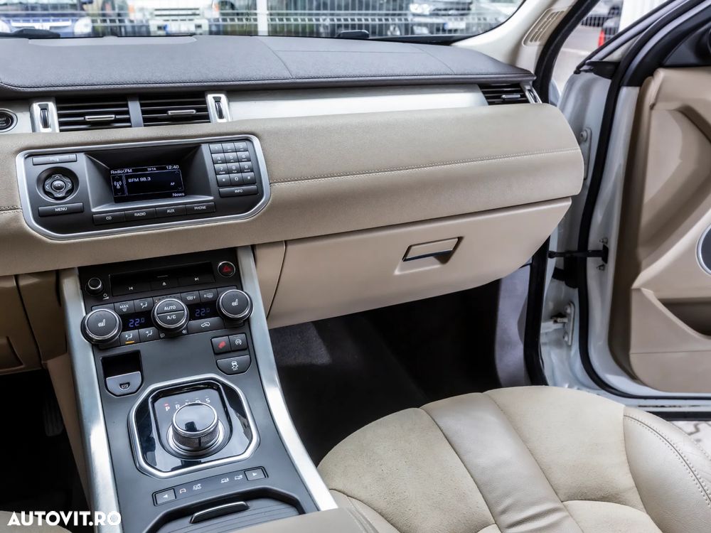 Land Rover Range Rover Evoque - 17