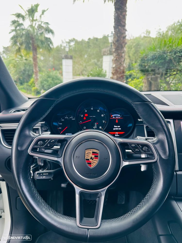 Porsche Macan PDK - 16