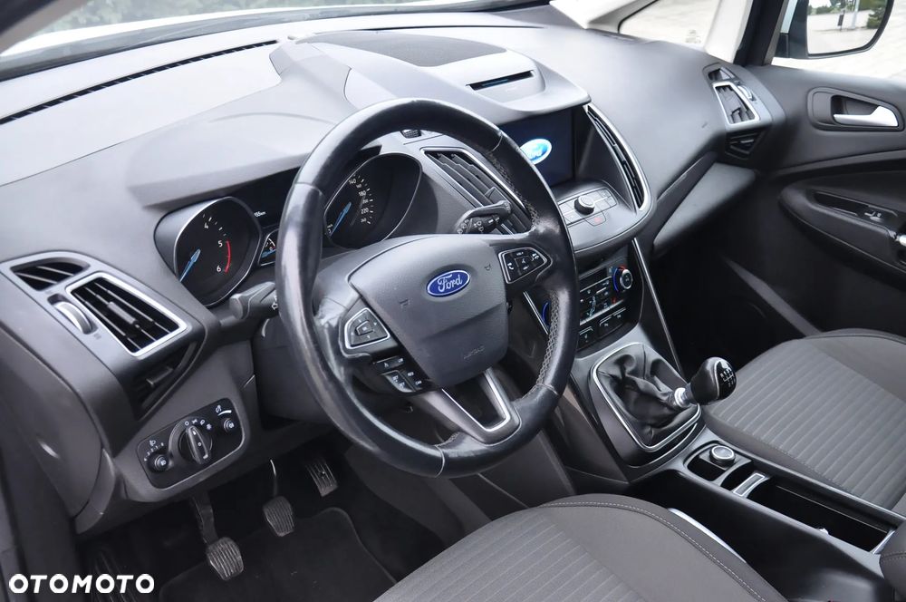 Ford C-MAX 2.0 TDCi Start-Stop-System Titanium - 23