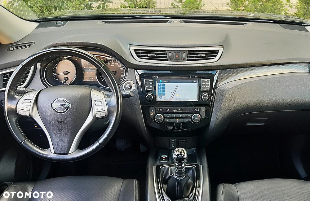 Nissan X-Trail 1.6 DIG-T Tekna 2WD 7os - 22