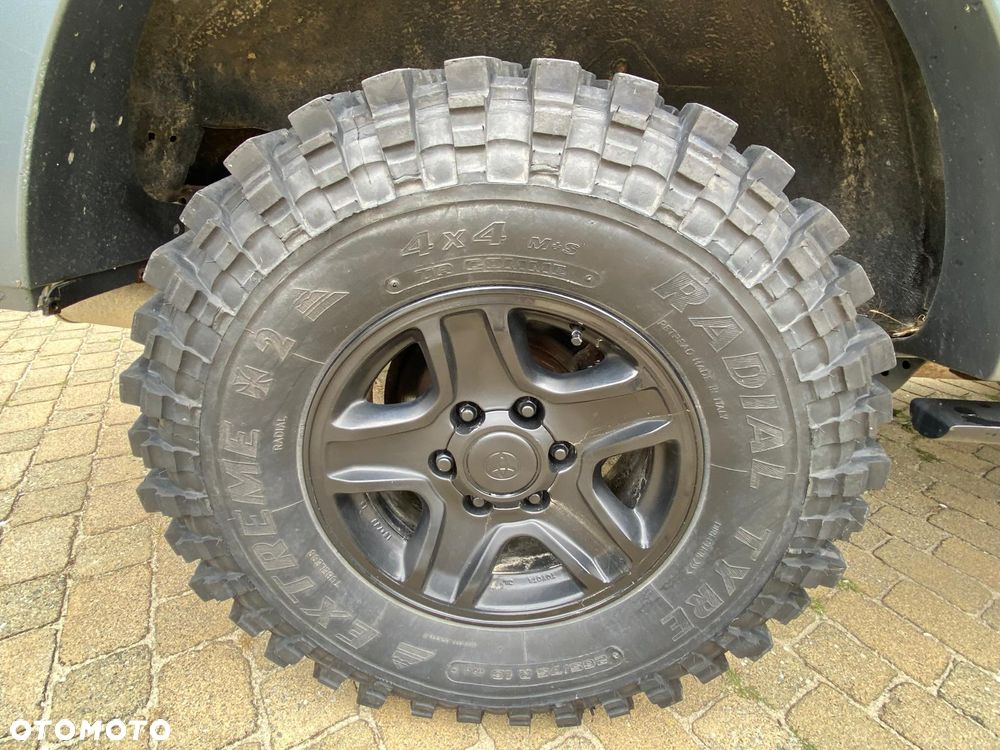 Toyota Land Cruiser - 17