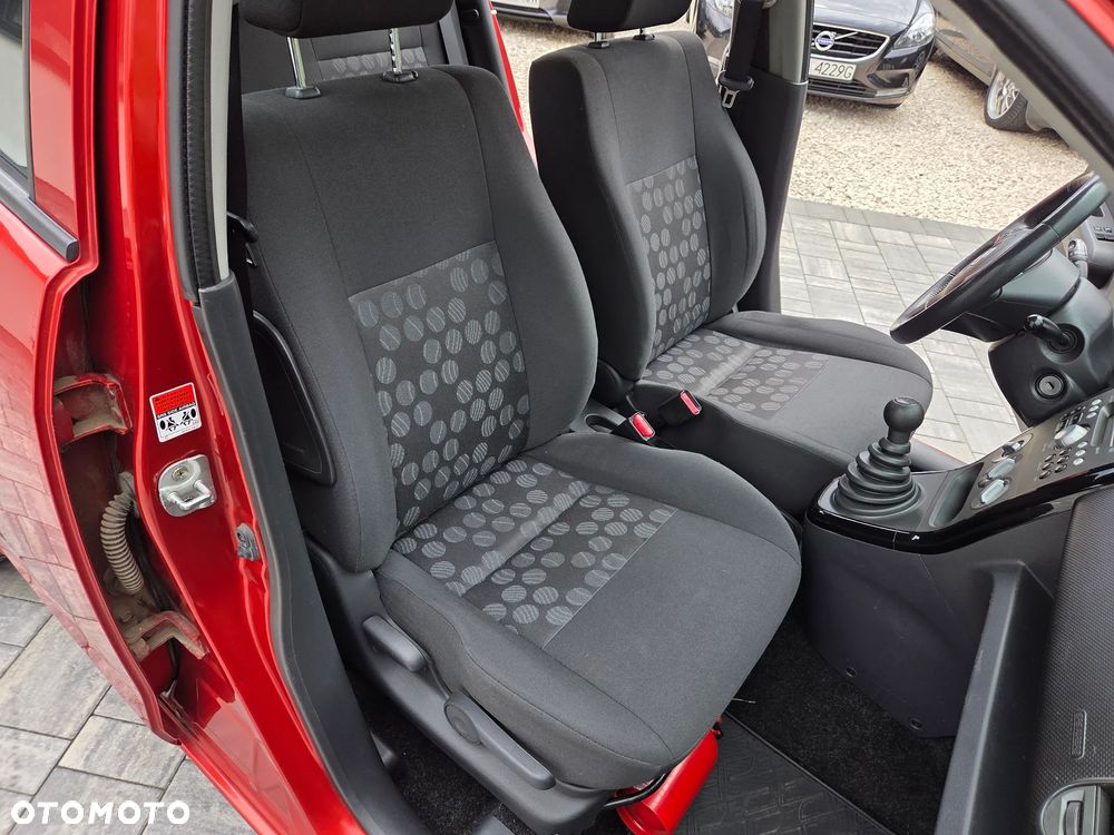 Suzuki Splash - 19