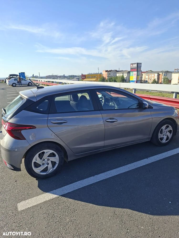Hyundai i20 1.2 L 84CP 5DR Comfort - 8