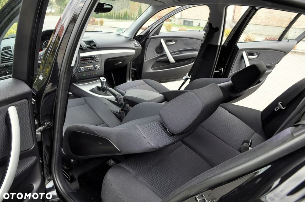 BMW Seria 1 - 26