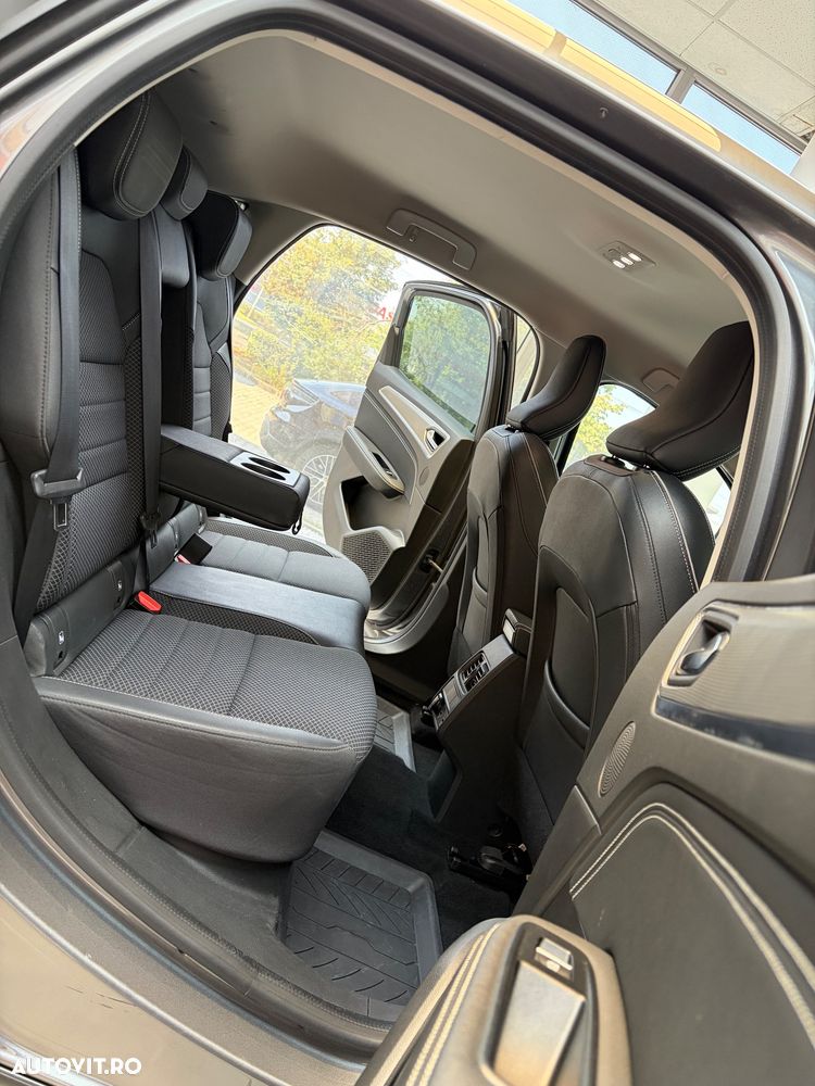 Renault Arkana E-TECH 145 Evolution - 8