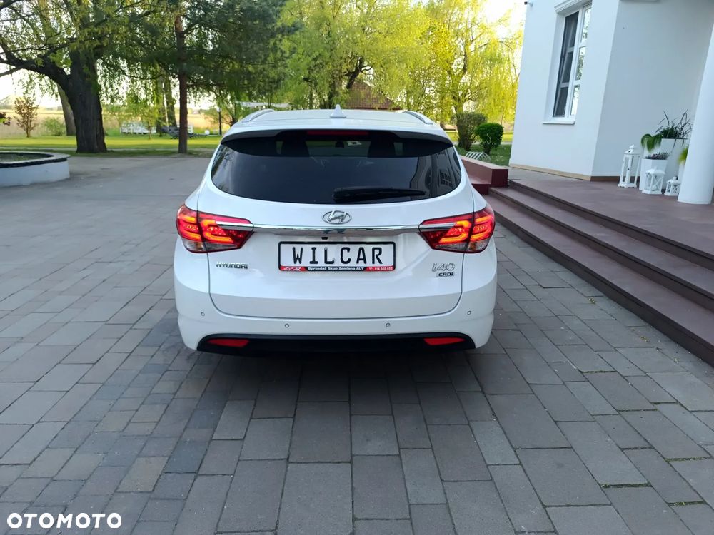 Hyundai i40 Kombi blue 1.7 CRDi DCT Style - 18