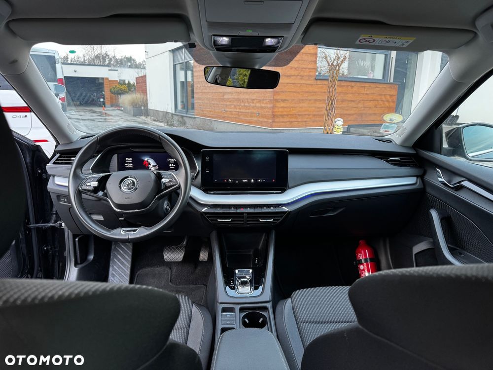 Skoda Octavia 2.0 TDI DSG 4x4 Style - 10