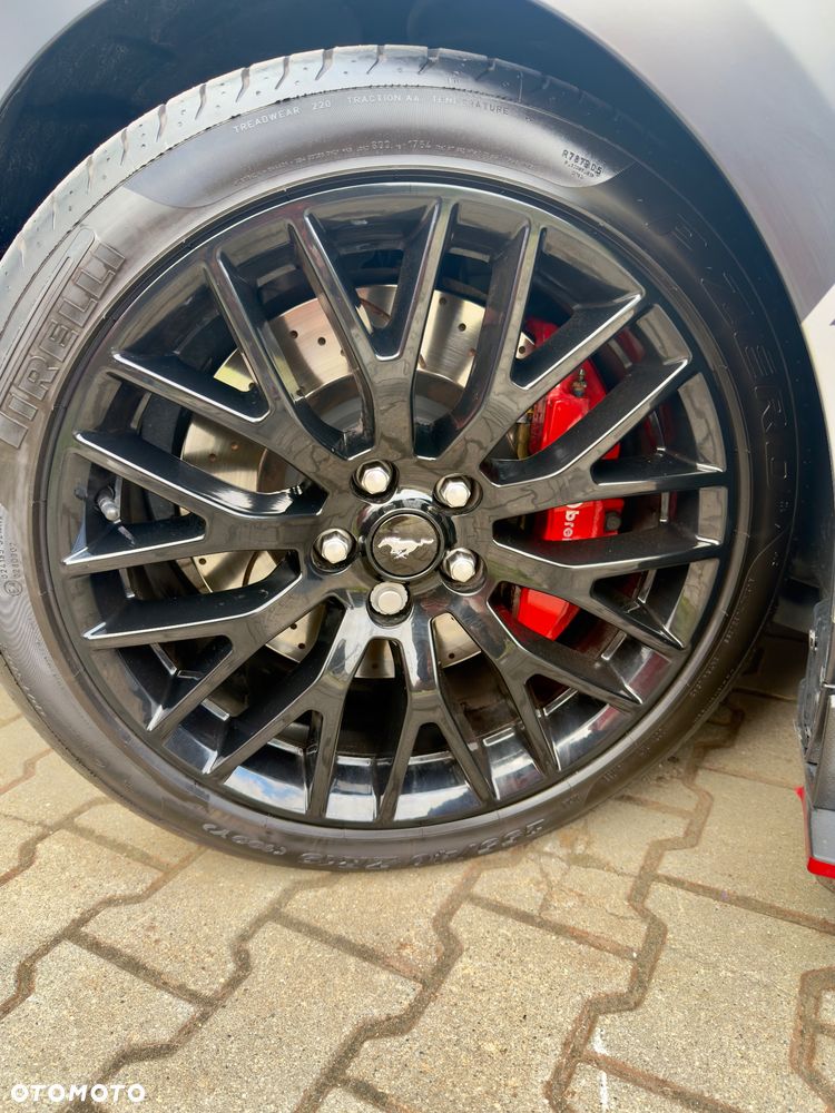 Ford Mustang 5.0 V8 GT - 16
