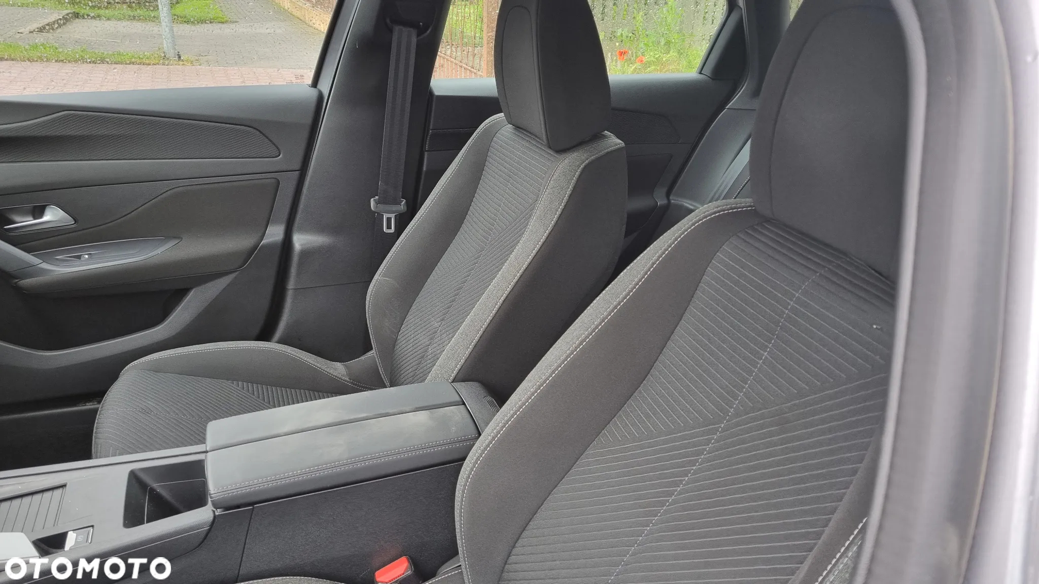 Peugeot 308 1.2 PureTech Active Pack S&S EAT8 - 21