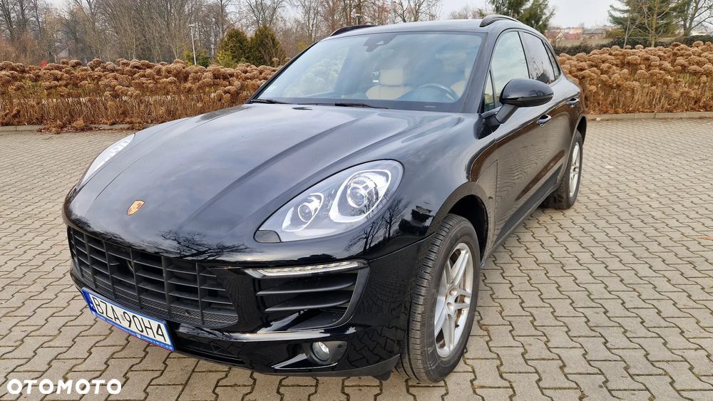 Porsche Macan - 1