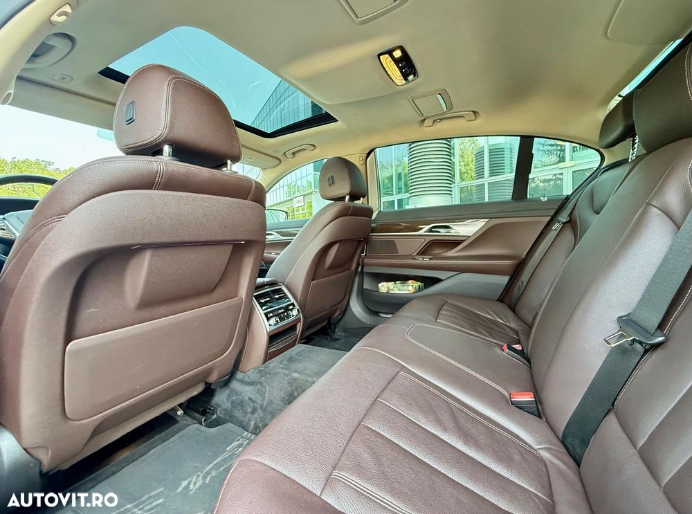 BMW Seria 7 730Ld xDrive - 7