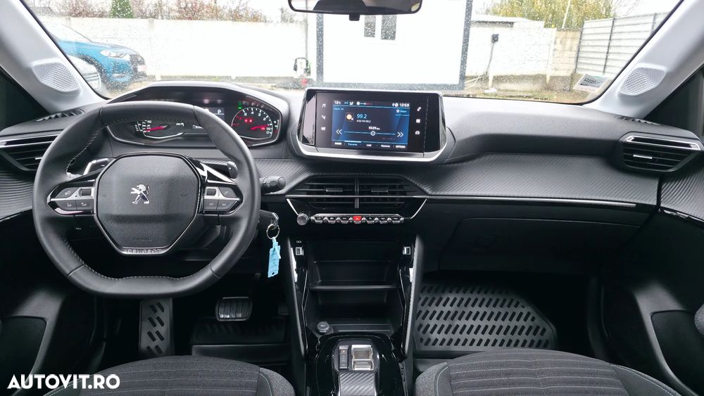 Peugeot 208 1.2 L PureTech STT EAT8 Allure Pack - 13