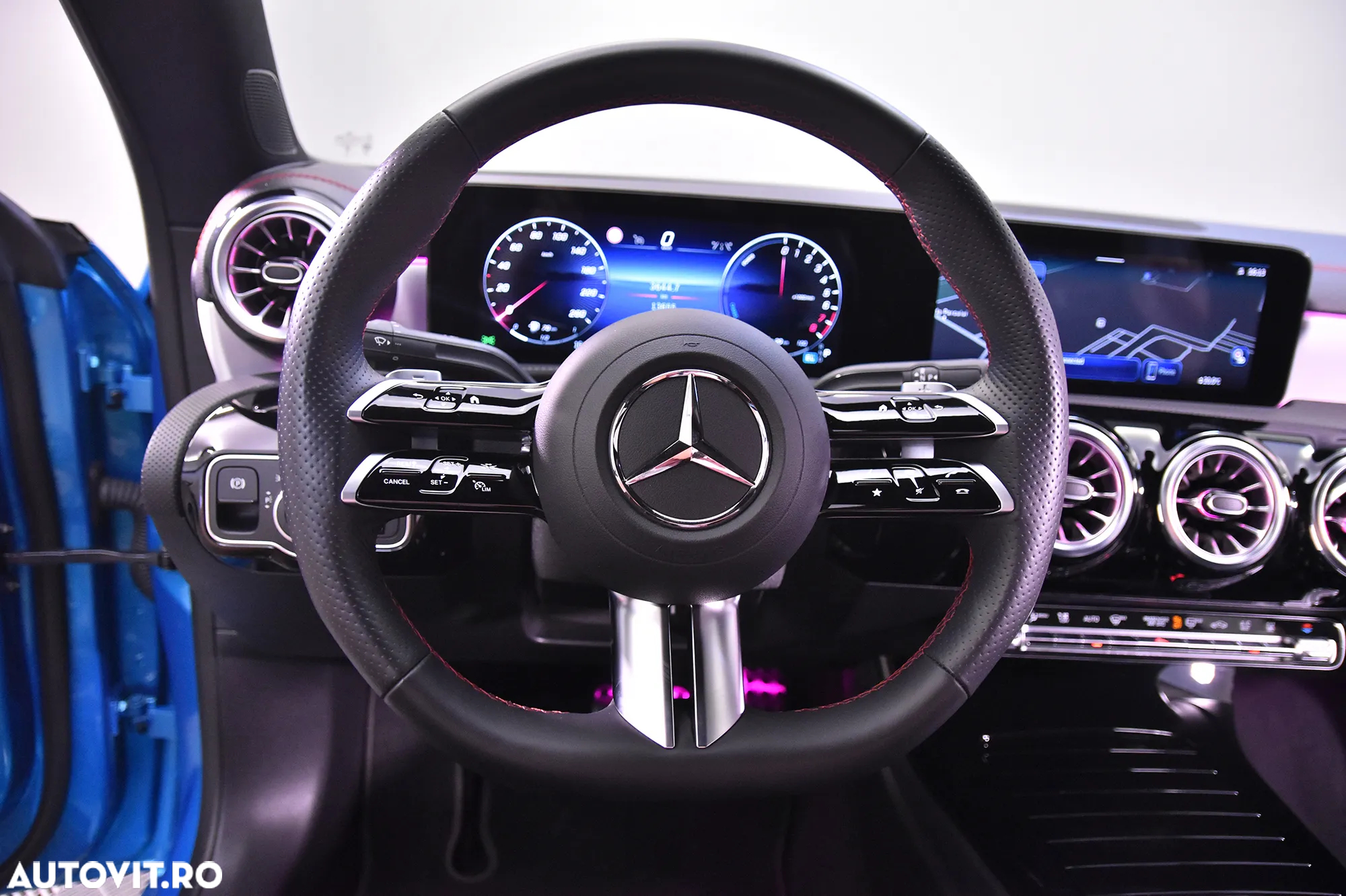 Mercedes-Benz CLA 250 e Coupe - 17