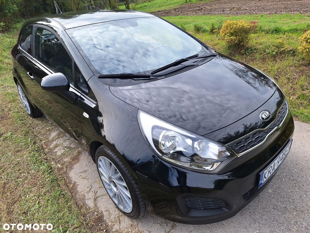 Kia Rio - 3