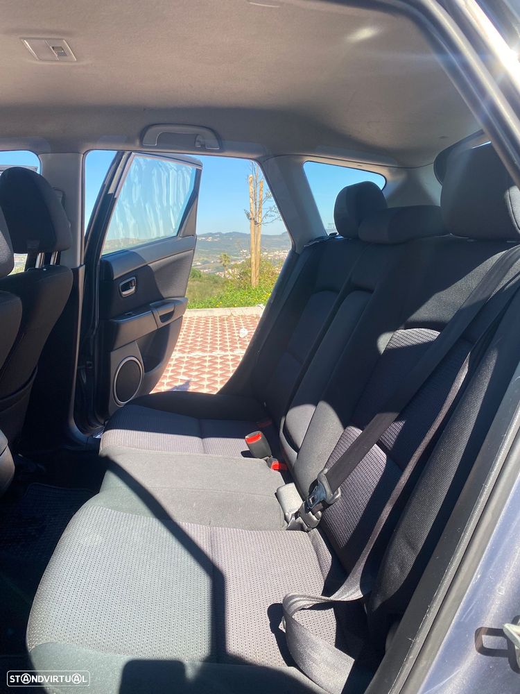 Mazda 3 Hatchback MZ-CD 1.6 Comfort - 4