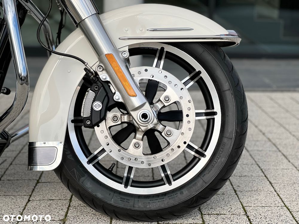 Harley-Davidson FLHT Electra Glide Standard - 15