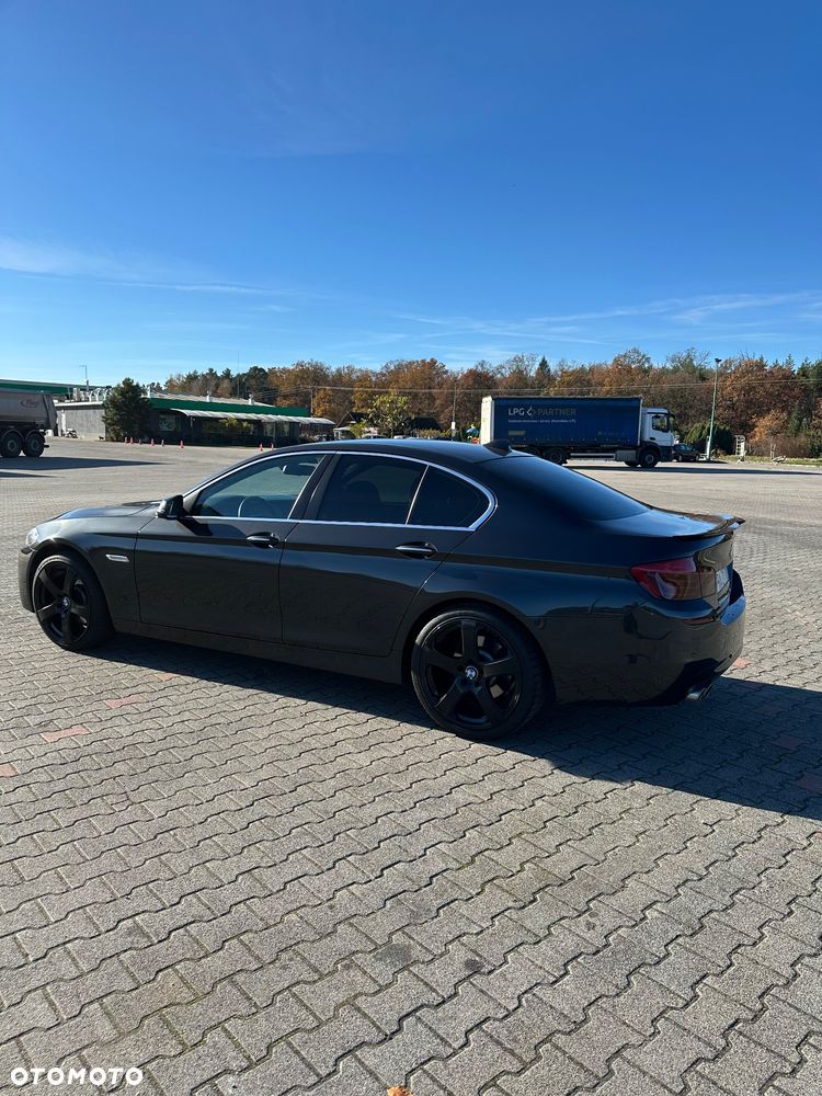 BMW Seria 5 - 11
