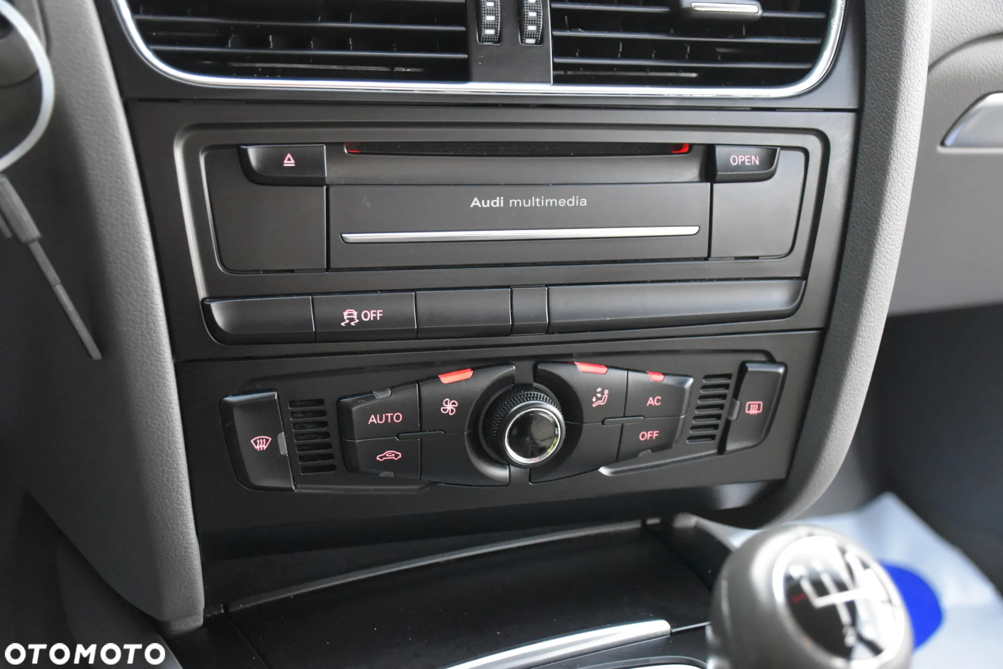 Audi A4 Avant 2.0 TDI DPF Ambiente - 20