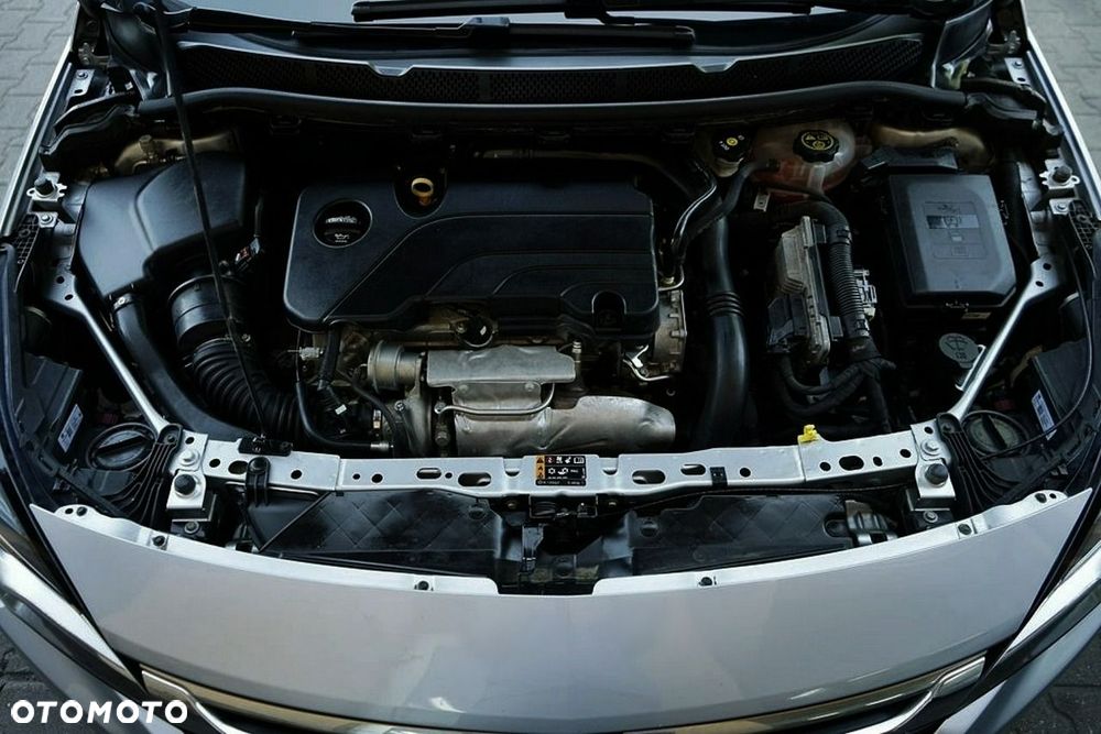 Opel Astra 1.4 T GPF Enjoy - 14