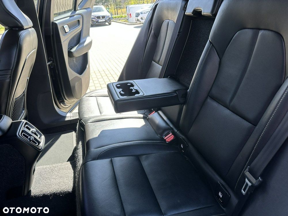 Volvo XC 40 - 13