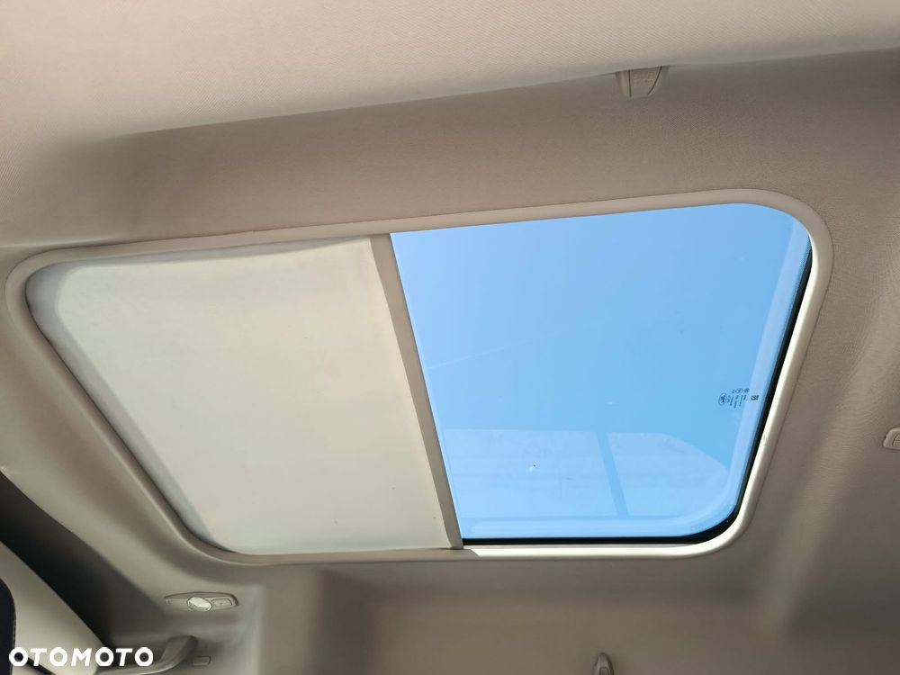 Ford Tourneo Connect 1.6 TDCi Trend - 11