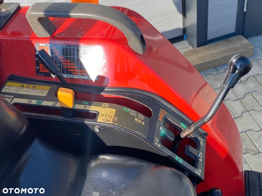 Mitsubishi MTM 250 Mini traktor Ciągnik Traktorek 4x4 Wspomaganie kierownicy - 13