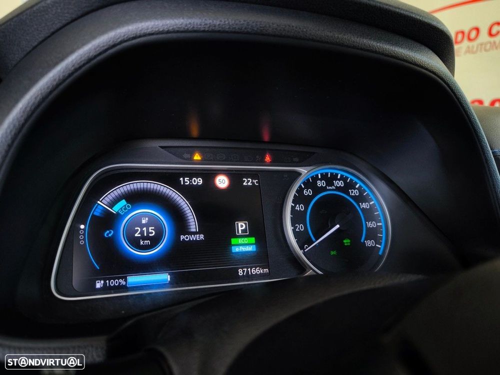 Nissan Leaf N-Connecta - 16