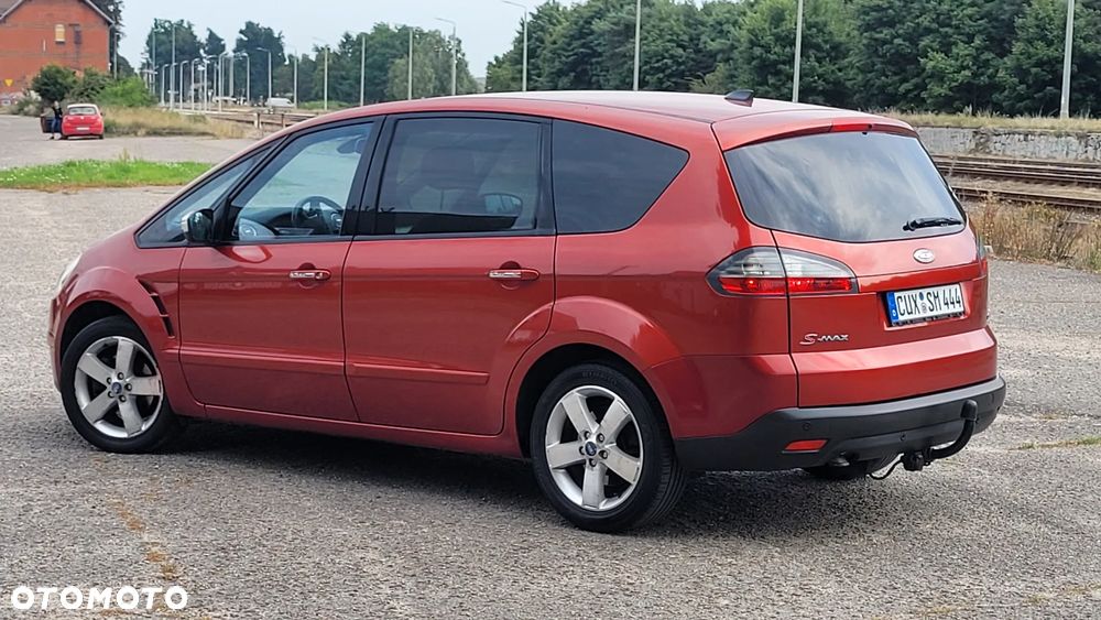Ford S-Max 2.0 TDCi DPF Titanium - 11