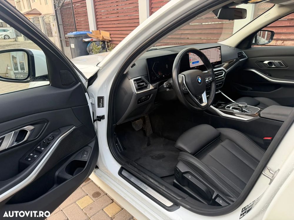 BMW Seria 3 320d xDrive AT MHEV - 14