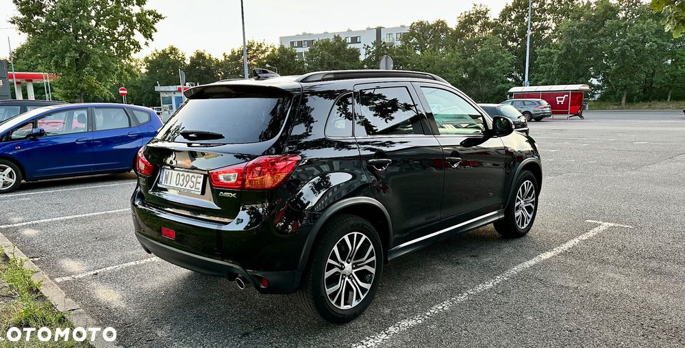 Mitsubishi ASX 1.6 Black Edition - 11