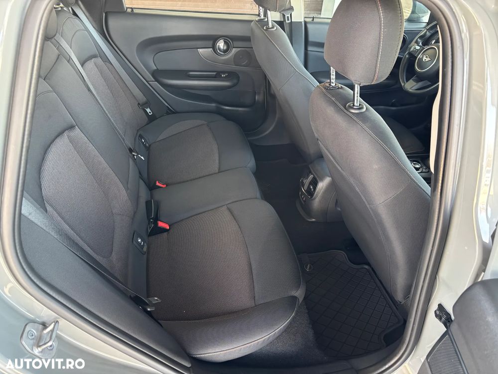 Mini Clubman One Essential Trim - 37