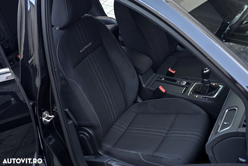 Volkswagen Golf 2.0 TDI (BlueMotion Technology) Highline - 14