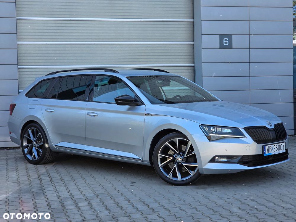 Skoda Superb 2.0 TSI 4x4 Sportline DSG - 11