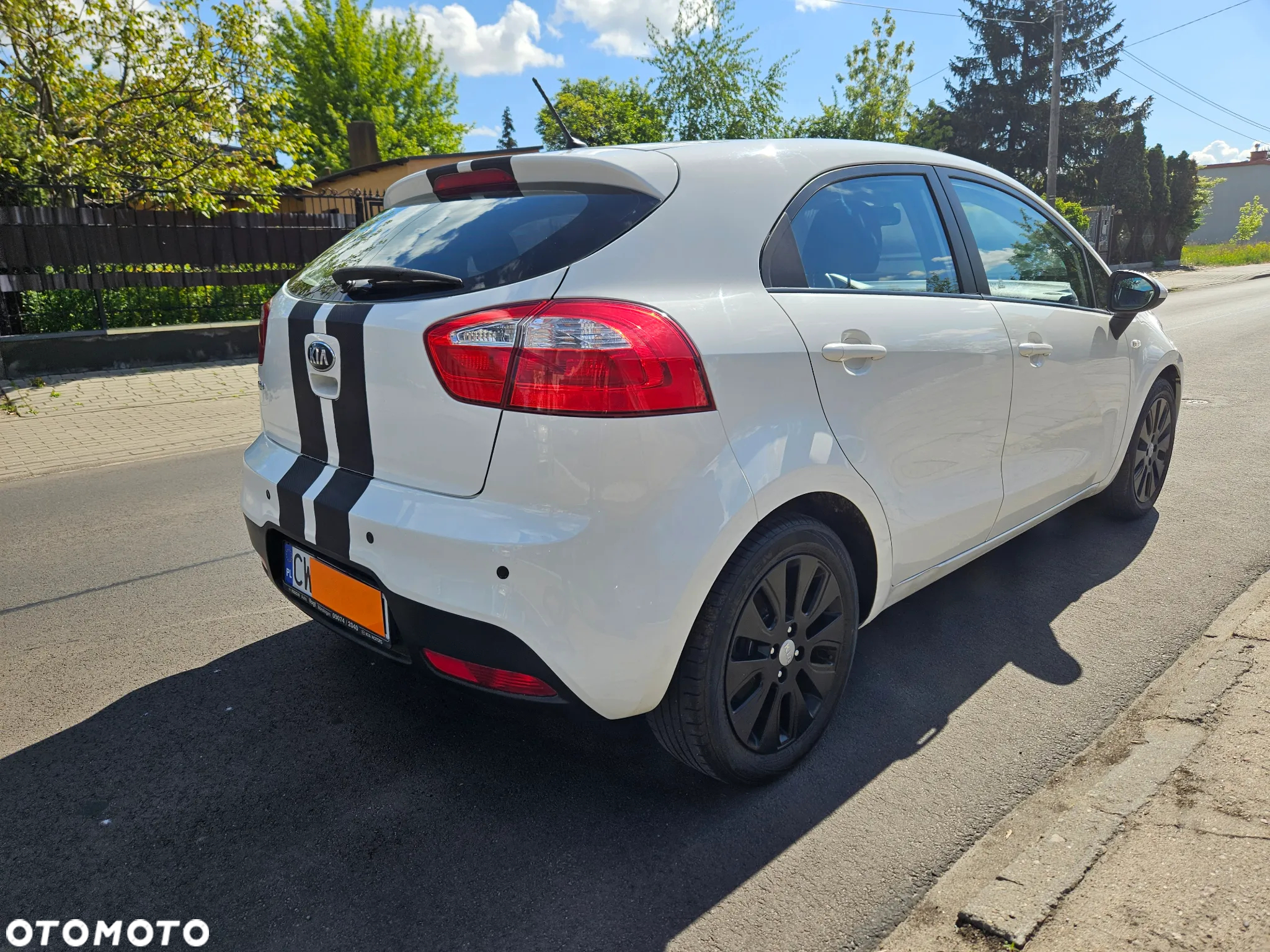 Kia Rio 1.2 Dream-Team Edition - 8