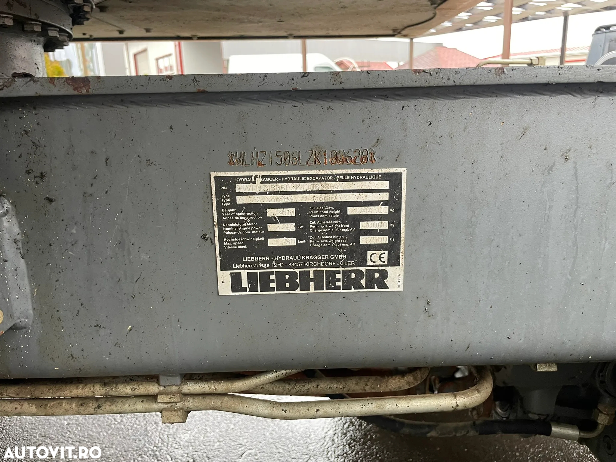 Liebherr A912 Compact - 4