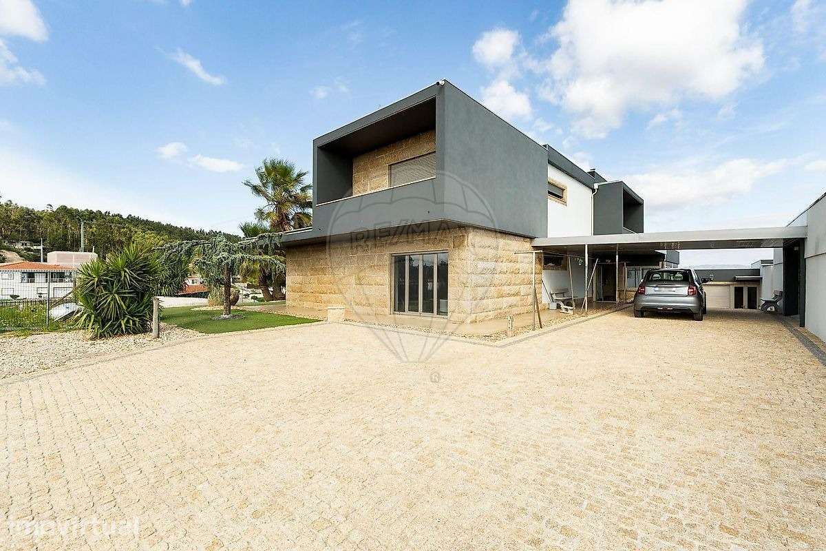 Moradia T3 de Excelência com Piscina e Jacuzzi | Sobrosa – Paredes - Grande imagem: 2/3