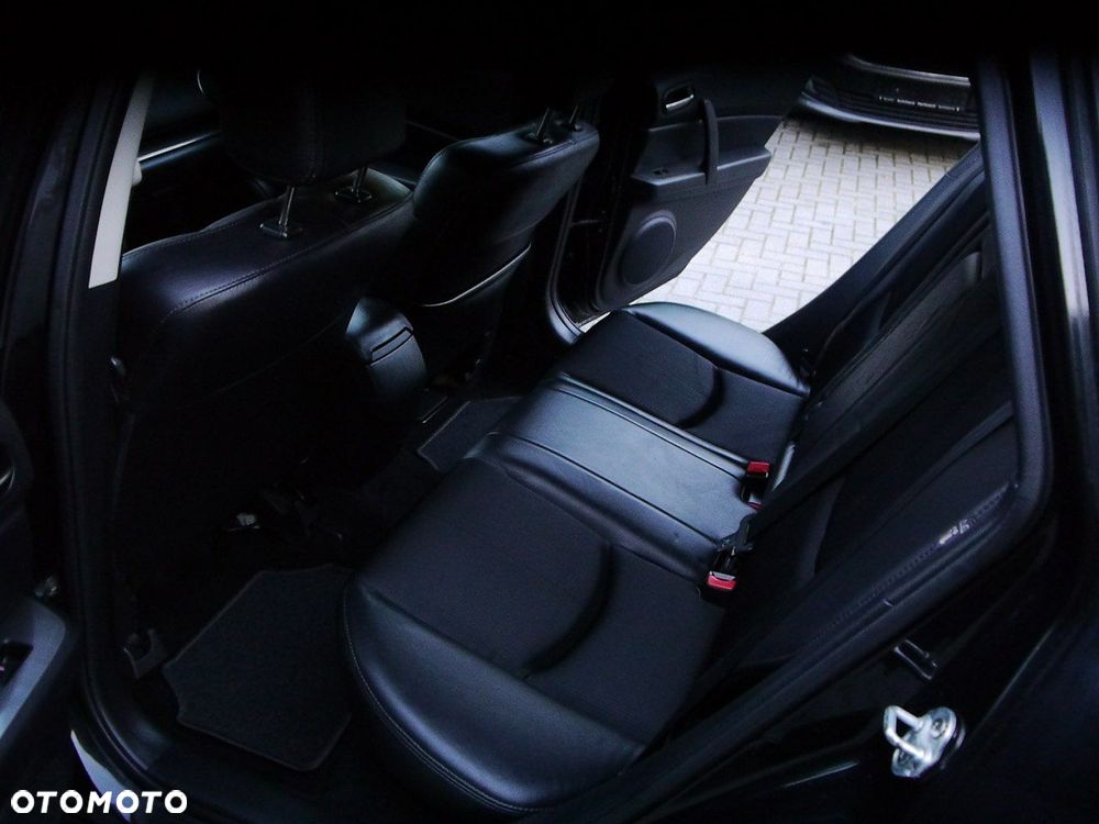 Mazda 6 2.2 CD Exclusive + - 23