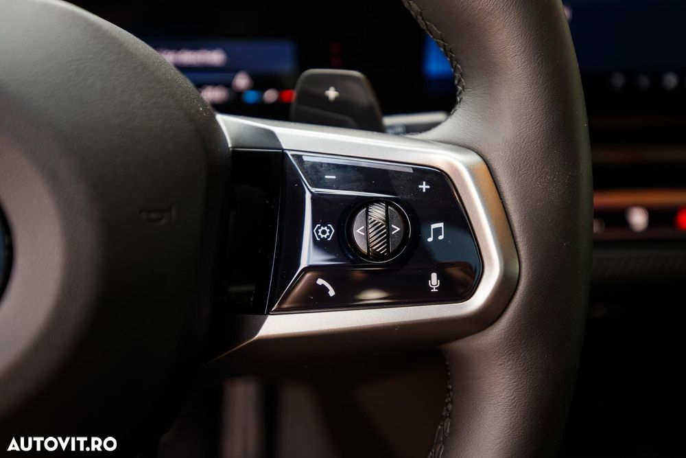 BMW Seria 5 520i AT MHEV - 19