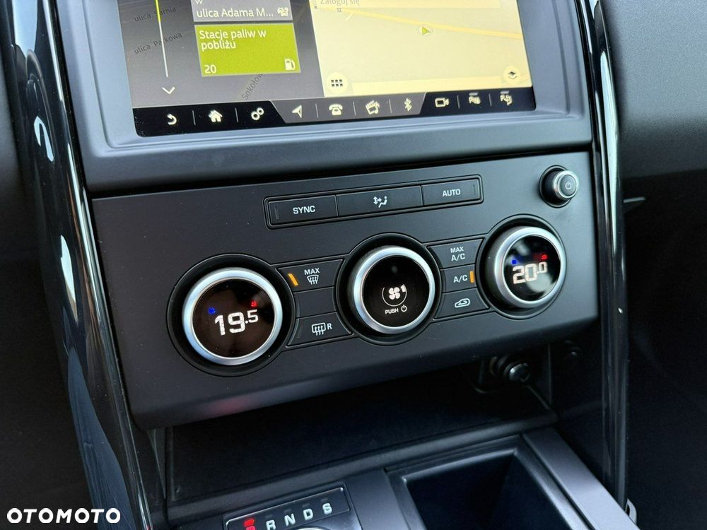 Land Rover Discovery - 8