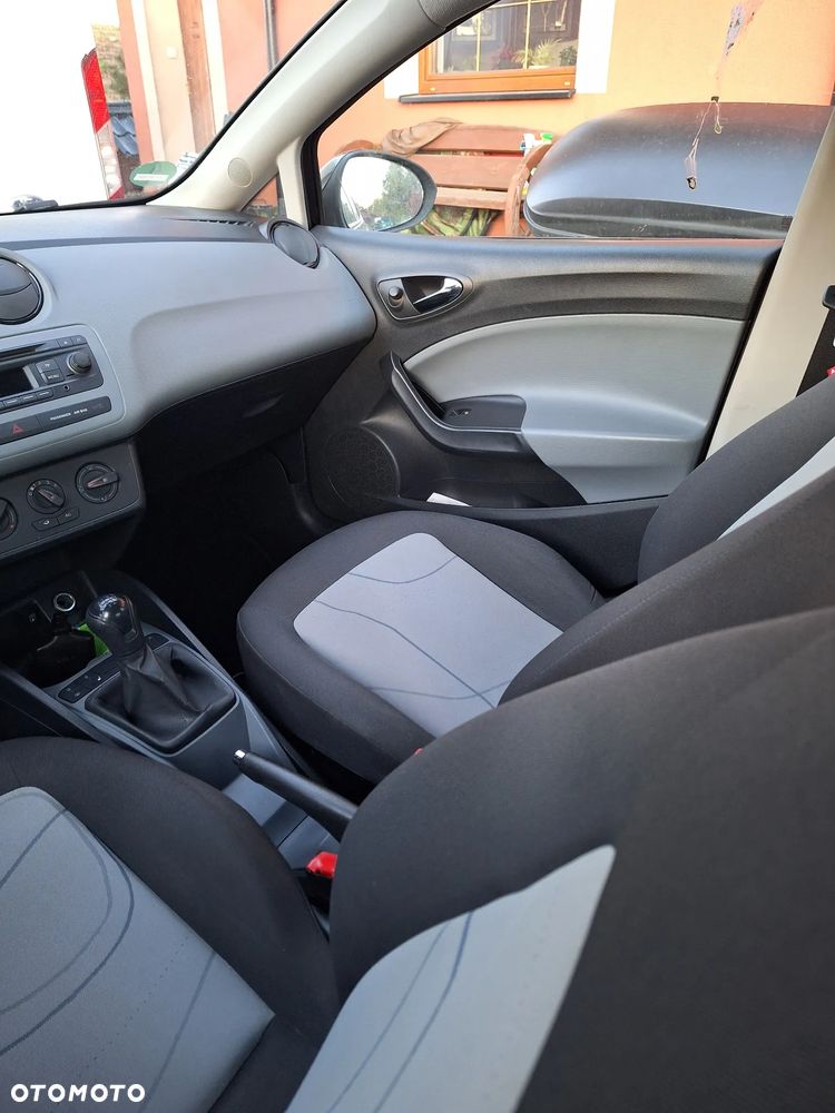 Seat Ibiza 1.4 16V Reference - 14