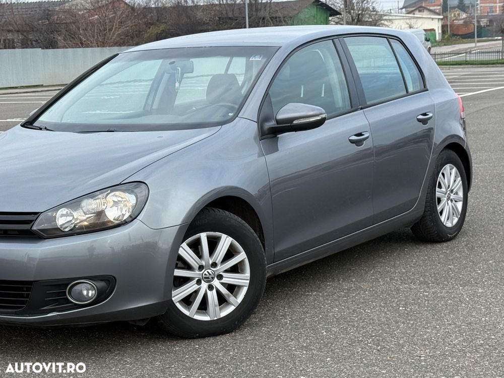 Volkswagen Golf 1.6 TDI DPF BlueMotion Technology Comfortline - 2